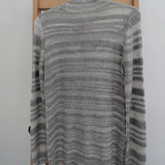 NWT Anthropologie Moth Gray Striped Twin Shadows Turtleneck Sweater - Picture 2 of 5